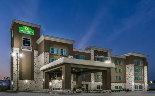 La Quinta Inn & Suites by Wyndham Houston Humble Atascocita, Rezervați Hotel Hoteluri în Humble cu piscină, Piscină