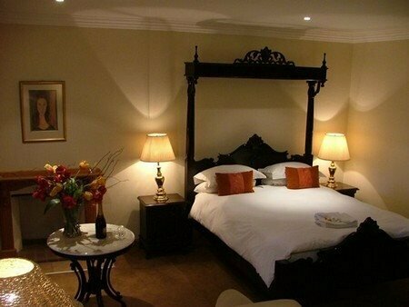 Pumulani Lodge, Buchen Sie Bed & Breakfast Hotels in Gauteng mit Parkplatz, Parkplätze