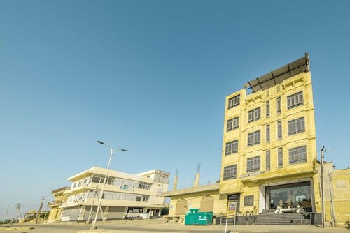 Hotel Radhika