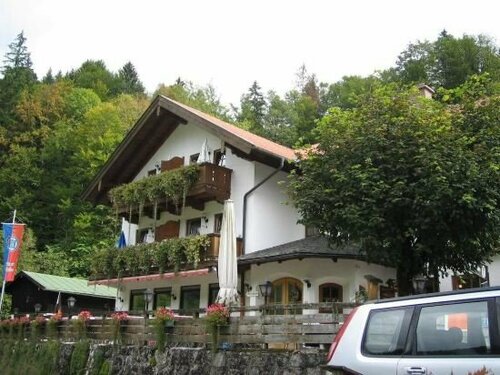 Gasthof Und Hotel Maria Gern, Забронировать Отель Отели Берхтесгаден 3 звезды, рядом с Соляная шахта Берхтесгаден, 3*