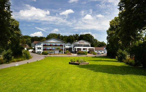 Hotel Restaurant Lüdenbach, Забронировать Отель Оверат 