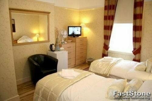 Grove Suites