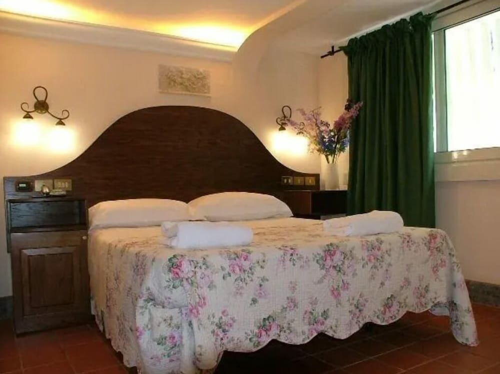Okapi Rooms