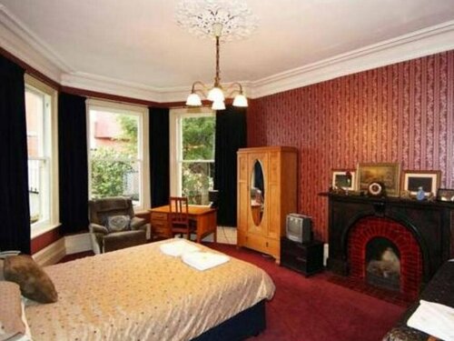 Hulmes Court Bed And Breakfast, Забронировать Отель Отели Данидин с завтраком, рядом с Dunedin Public Art Gallery, Завтраки