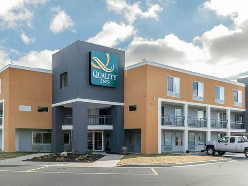 Quality Inn Northwest, Забронировать Отель Индианаполис Индиана