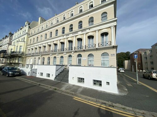 OYO Gran Canaria Hotel, Забронировать Отель Отели в центре Фолкстон, в центре, Парковка