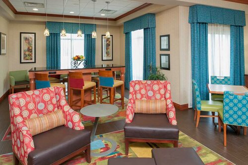 Hampton Inn Jacksonville, Buchen Sie Hotel Jacksonville Illinois