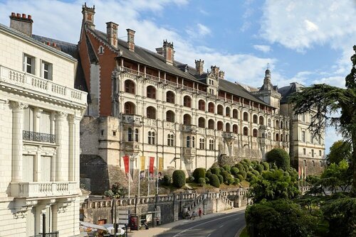 Hôtel De France Et De Guise - 1891, Забронировать Отель Отели Блуа с завтраком, рядом с Замок Блуа, Завтраки