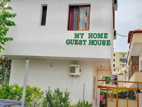 My Home Guest House, Book Pension Durres County hoteller med måltider, Halvpension / Fuldpension