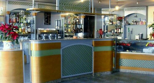 Hotel Centrale, Buchen Sie Hotel Quartu Sant'Elena Südsardinien