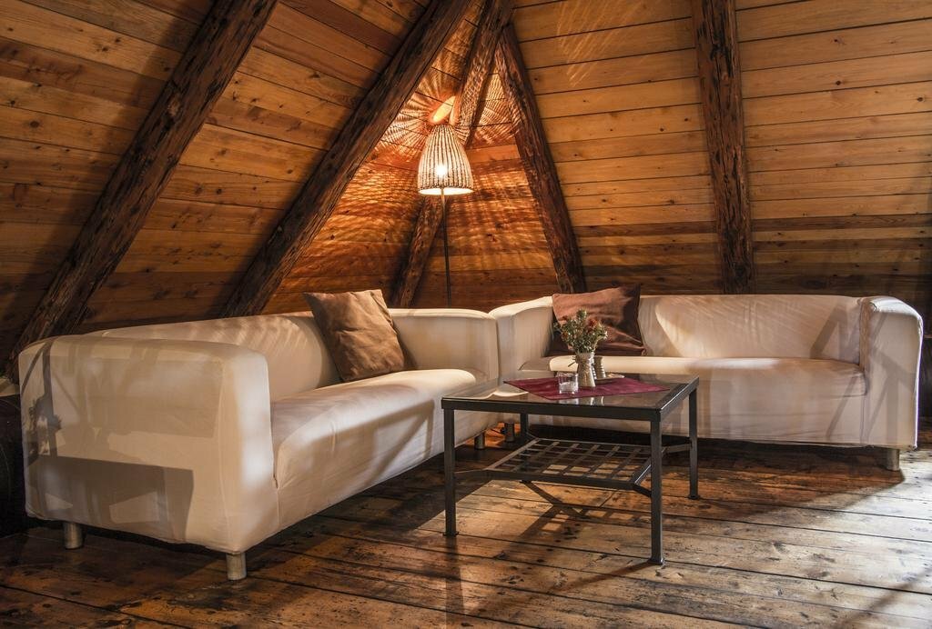 Restaurace A Penzion Ve Stoleti