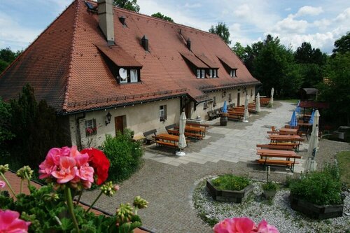 Gut Schönhof, Rezerwuj Hotel Waischenfeld Franconian Switzerland