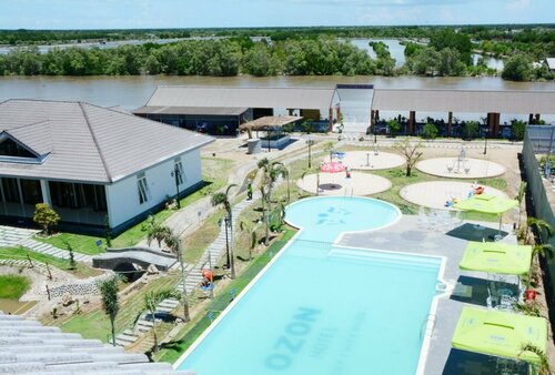 Ozon Hotel, Buchen Sie Hotel Nam Can Ca Mau