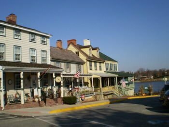 Inn At The Canal Bed & Breakfast, Varaa Bed and Breakfast Chesapeake City Maryland