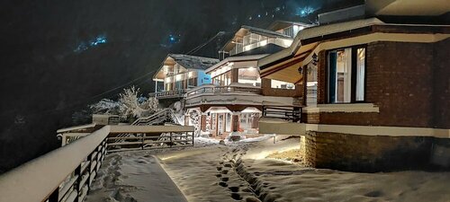 Mountain Rover Auli Resort, Забронировать Отель Джошимат штат Уттаракханд