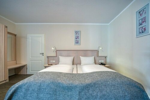 Hotel-Restaurant Engeln, Забронировать Отель Папенбург Emsland