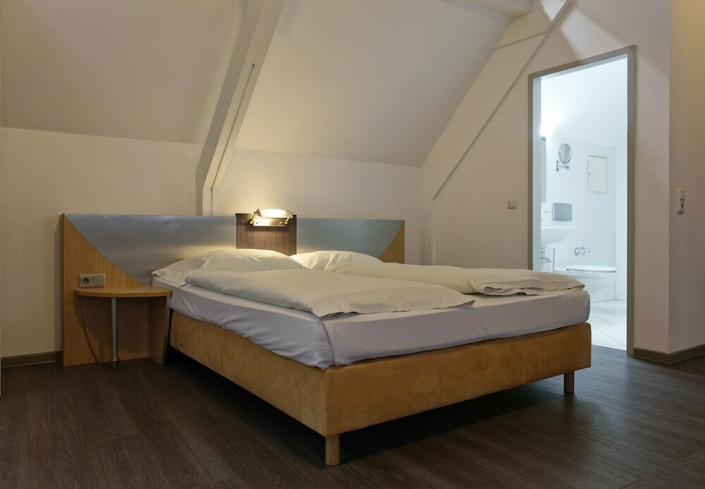 Opera Hotel