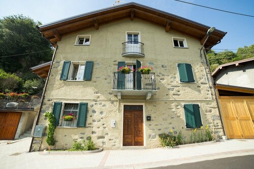 B&B Ca La Vedescia, Buchen Sie Bed & Breakfast Teglio Veltlin