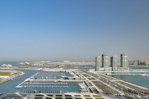 Dubai Marriott Harbour Hotel And Suites, Забронировать Отель Дубай-Марина , рядом с Jumeirah Beach Residence Tram Station 1