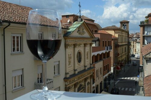 Phi Hotel Palio, Varaa Hotelli Asti Piemonte