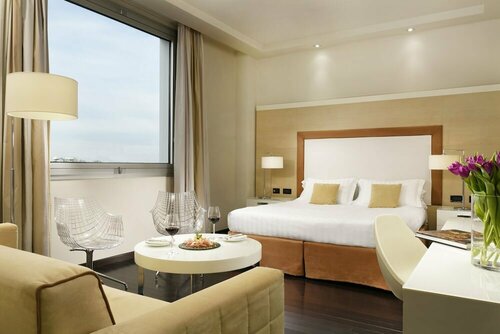 La Favorita Hotel, Rezervați Hotel Mantova Lombardia