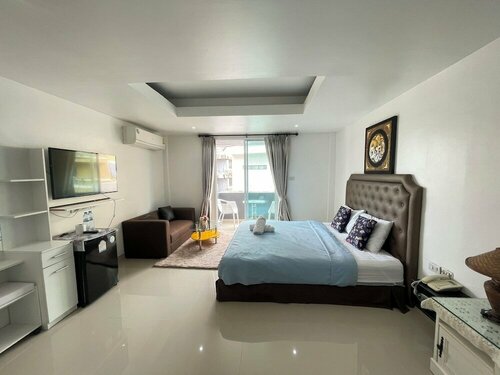 W-9 Hotel, Забронировать Отель Отели Паттайя с парковкой, Парковка
