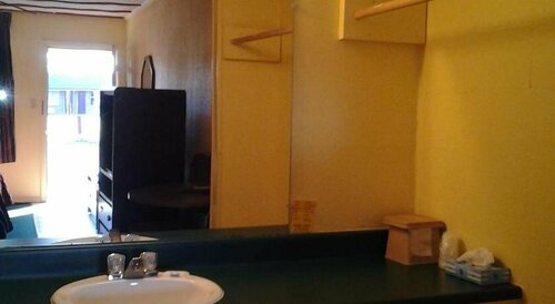 Holiday Motel, Đặt Nhà nghỉ ven đường Hugo Oklahoma