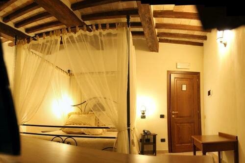 Grand Relais Laurenti, Réserver Hôtel Gualdo Cattaneo Ombrie