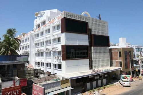 Hotel Southern Residency- near to SIPCOT, Забронировать Отель Келамбаккам штат Тамилнад