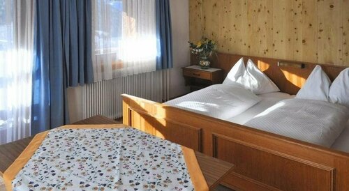Panoramapension Lerchner, Забронировать Отель Бад-Клайнкирххайм Bad Kleinkirchheim - Nock Mountains National Park