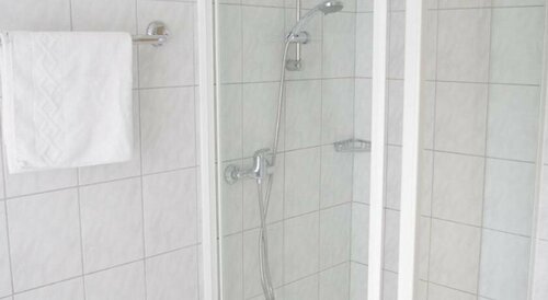 Hotel Gasthof Zum Walfisch, Book Hotel Hoteller i Sachsen med parkering, Parkering