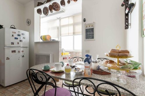 B&B Sorcinelli, Забронировать Отель «постель и завтрак» Кальяри Южная Сардиния, рядом с Piazza Yenne