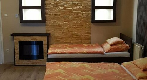 Vanessza Apartman, Book Lejlighed Hoteller i Siófok med parkering, Parkering