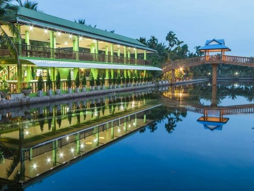 Coconut Resort, Забронировать Курортный отель Районг провинция Районг