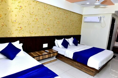 The Lake Palace Hotel, Book Hotel Hoteller i Gujarat med parkering, Parkering