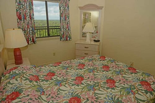 Beach Colony Resort, Забронировать Апартаменты/квартира Гранд-Странд Миртл-Бич, рядом с Pine Lakes International Country Club