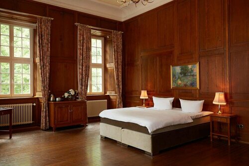 Parkhotel Schloss Meisdorf, Prenota Hotel Hotel a Garz con parcheggio, Parcheggio