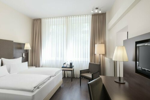 Villa Hotel Frankfurt by MZ HotelCollection, Забронировать Отель Отели Франкфурт-на-Майне 3 звезды, рядом с Фестивальный зал во Франкфурте-на-Майне, 3*