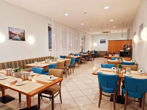 Trip Inn Hotel Minerva Frankfurt, Забронировать Отель Отели Франкфурт-на-Майне 3 звезды, рядом с Peace Research Institute Frankfurt, 3*