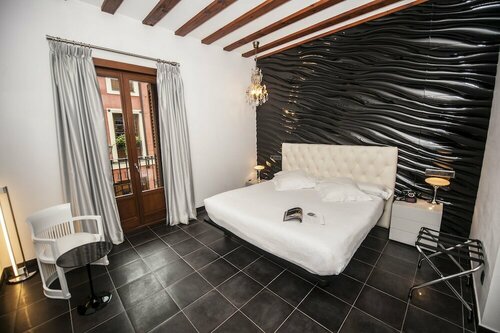 Posada del León de Oro Boutique Hotel, Забронировать Бутик-отель Бутик-отели Мадрида, рядом с Sala Triangulo, Бутик-отель