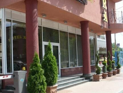 Hotel Novera, Забронировать Отель Отели Тимишоары 4 звезды, рядом с Timişoara County Emergency Clinical Hospital, 4*