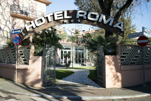 Hotel Roma, Забронировать Отель Масса Apuana coast