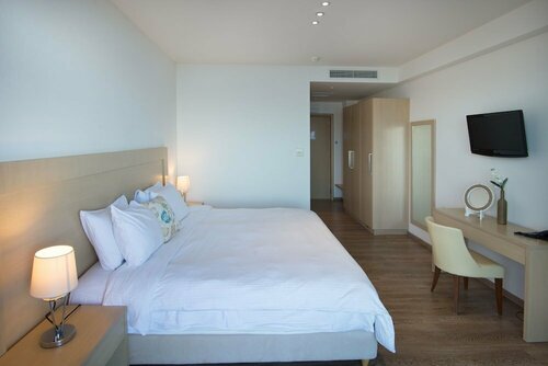 Belvedere Hotel, Prenota Hotel Hotel a Messenia con piscina, Piscina