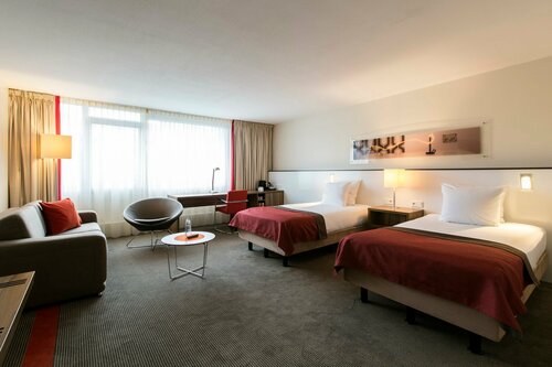 Holiday Inn Eindhoven Centre by IHG, Забронировать Отель Эйндховен - центр города Эйндховен, рядом с DAF Museum