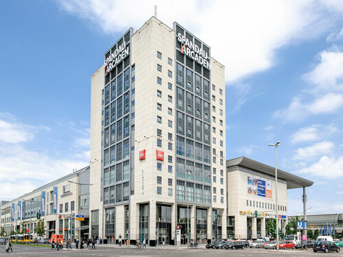 ibis Hotel Berlin Spandau, Забронировать Отель Отели Шпандау с парковкой, Парковка