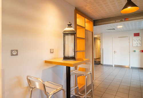 B&b Hôtel, Забронировать Отель Отели Haute-Vienne с парковкой, Парковка