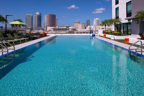 Hampton Inn Tampa Downtown Channel District, Забронировать Отель Тампа штат Флорида