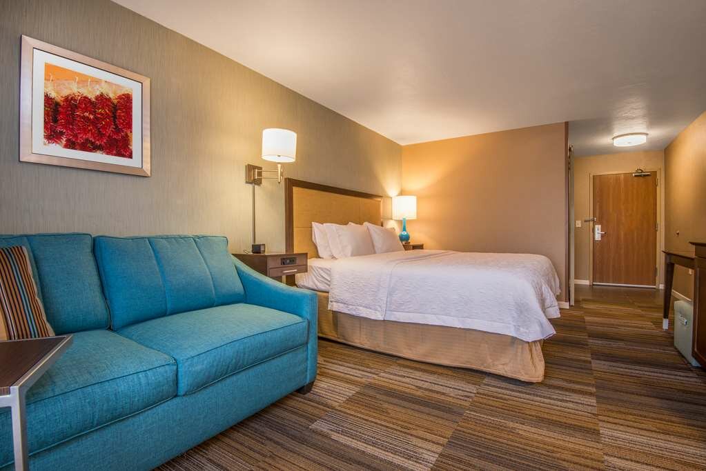 Hampton Inn