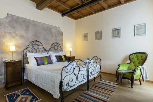 Antica Casa Balsari, Boek Appartement Piemonte Hotels met Parkeerplaats, Parkeren