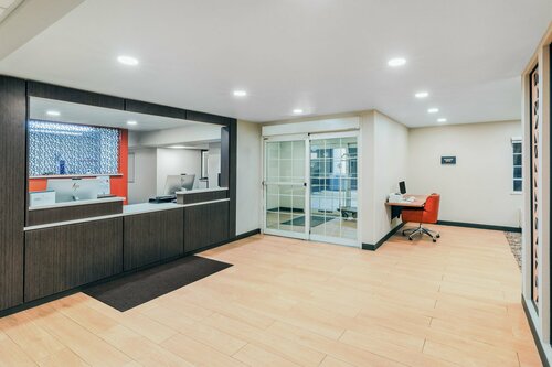 Candlewood Suites Topeka West by IHG, Rezervați Hotel Topeka Kansas